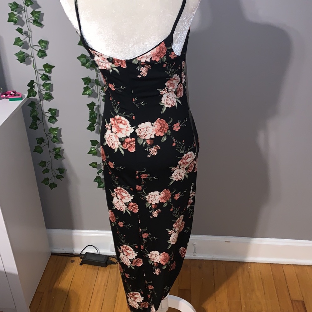 Prom dress - Picture 2 of 3